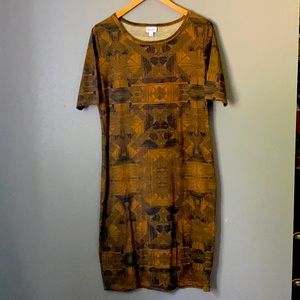 Lulue Roe Dress